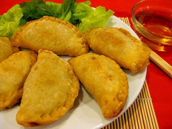 Banh Goi Pillow Shaped Cake