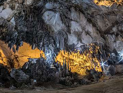 Hua Ma cave