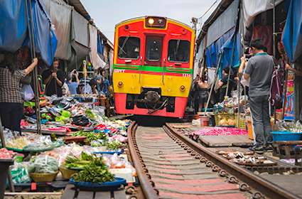Mae Klong railway market
