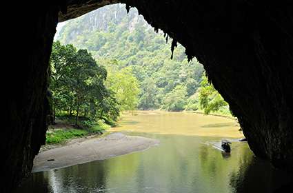 Puong-Cave-Babe-nationalpark