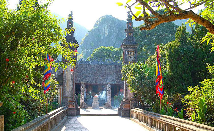 Les point forts à Ninh Binh avec le guide de voyage