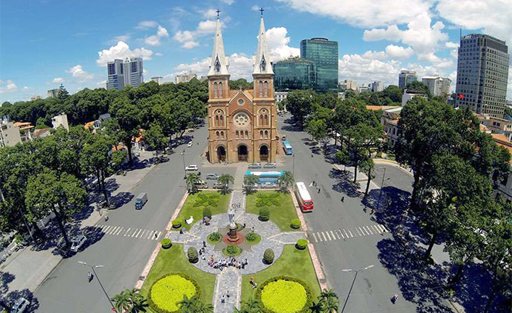 HCM city highlights and travel guide