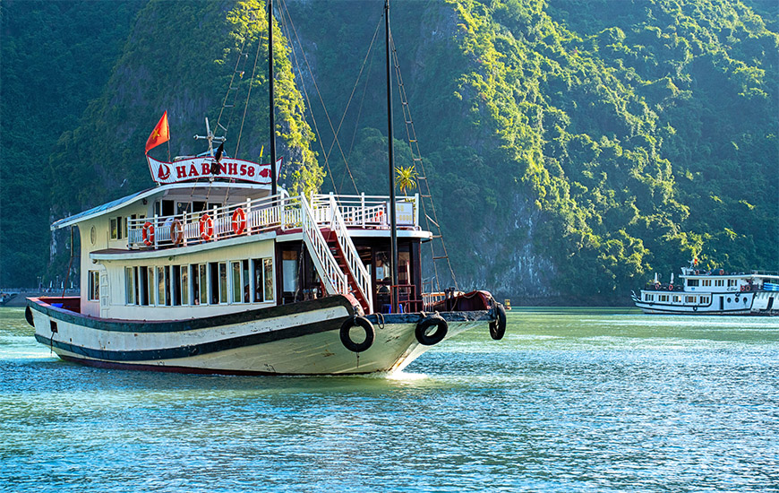 cruise_halong