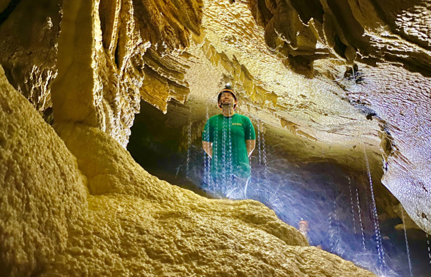Tham Phay cave expedition 1 day