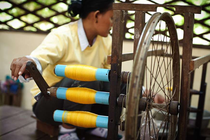 Angkor Silk Farm in Puok