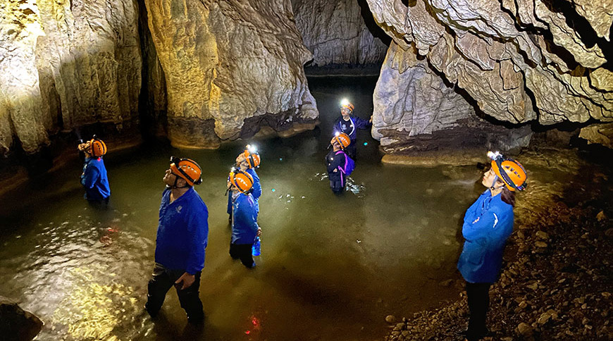 Tham Phay cave expedition 1 day