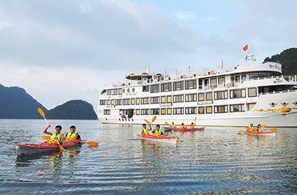 Starlight Cruise - Halong Bay