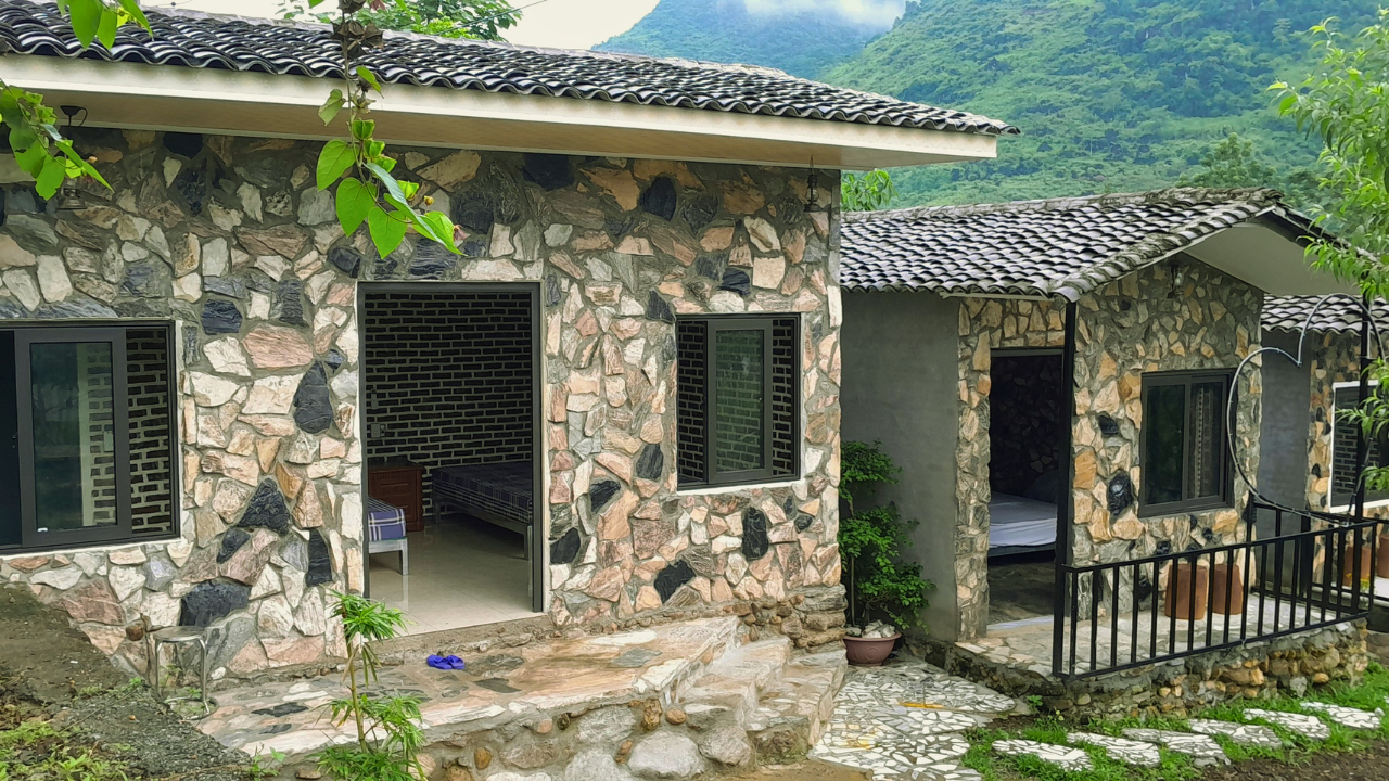 Du Gia Mountain View Homestay