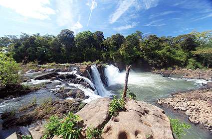 Laos adventure 10 days 9 nights