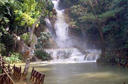 Kuang Sii Waterfall