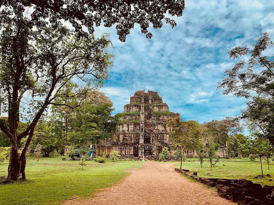 prasat-thom