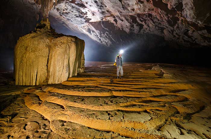 Nuoc Nut cave