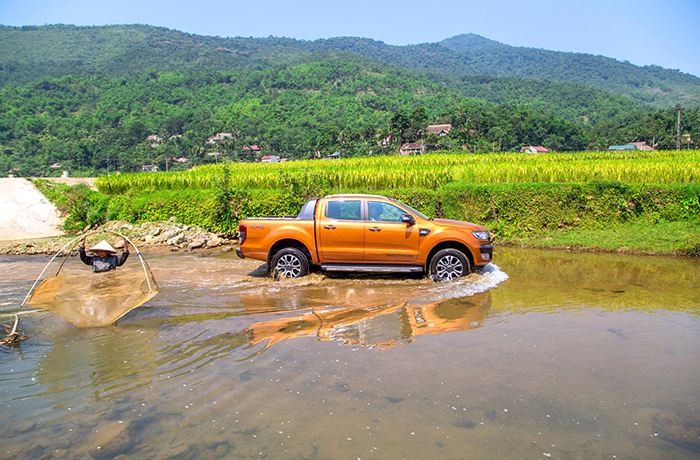 Adventurous Self-drive Northern Vietnam 4x4 Tour from Hanoi to Halong Bay - 12 Days