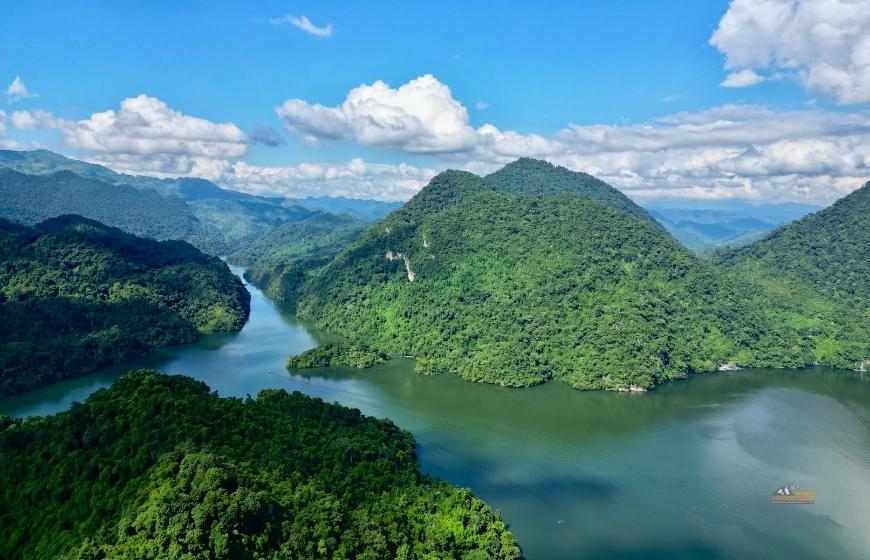Tham Phay cave expedition - Kayaking, trekking in Ba Be 2 days
