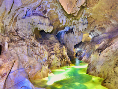 Medium trek: Ba Be National Park trekking & Caving 3 days
