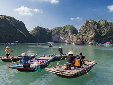 Bai Tu Long Bay