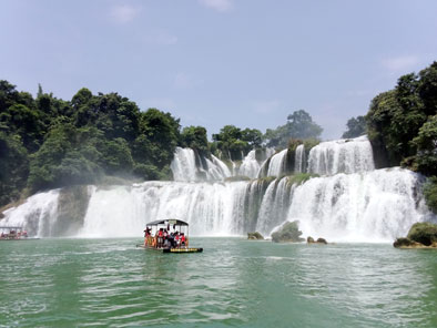 Ban Gioc waterfall