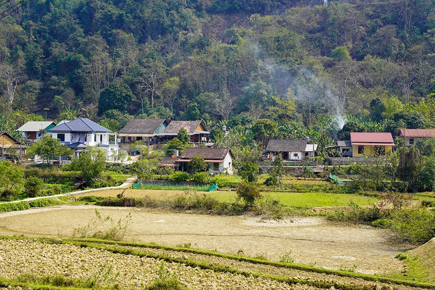 Discover the Ban Gioc Falls and the secret loop of Cao Bằng