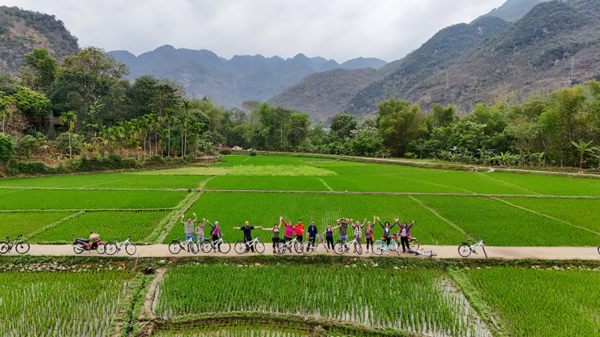 Biking in Mai Chau biking