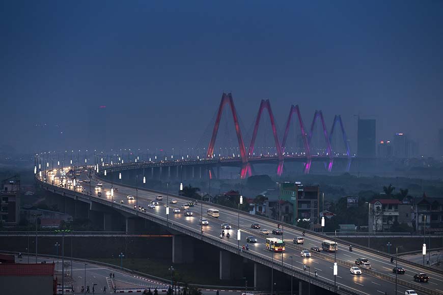 Hanoi-Nhat Tan Bridge traffic-hanoi