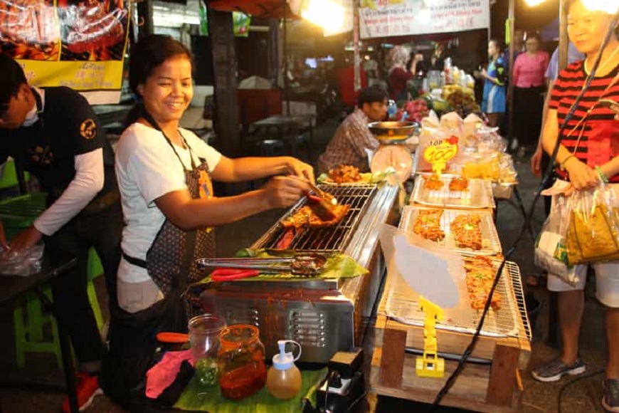 Chiang Mai Night Market chiang-mai-night-market