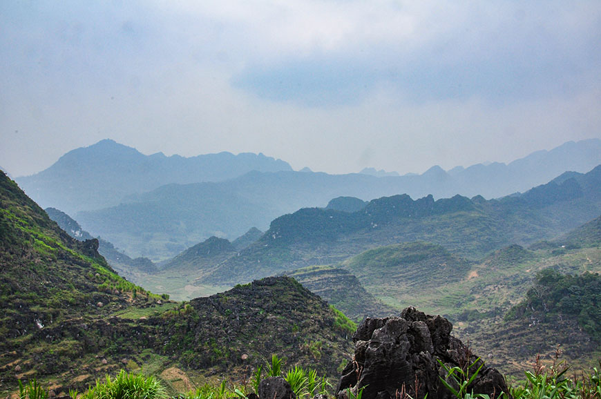 Hiking Meo Vac Area