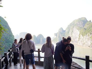 Paradise Elegance 5* - Halong Bay