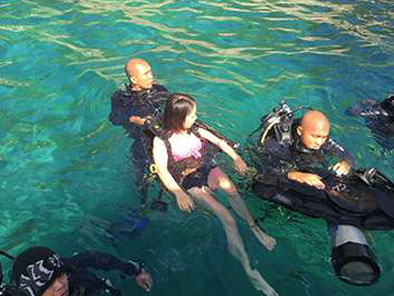 Swimming Nha trang