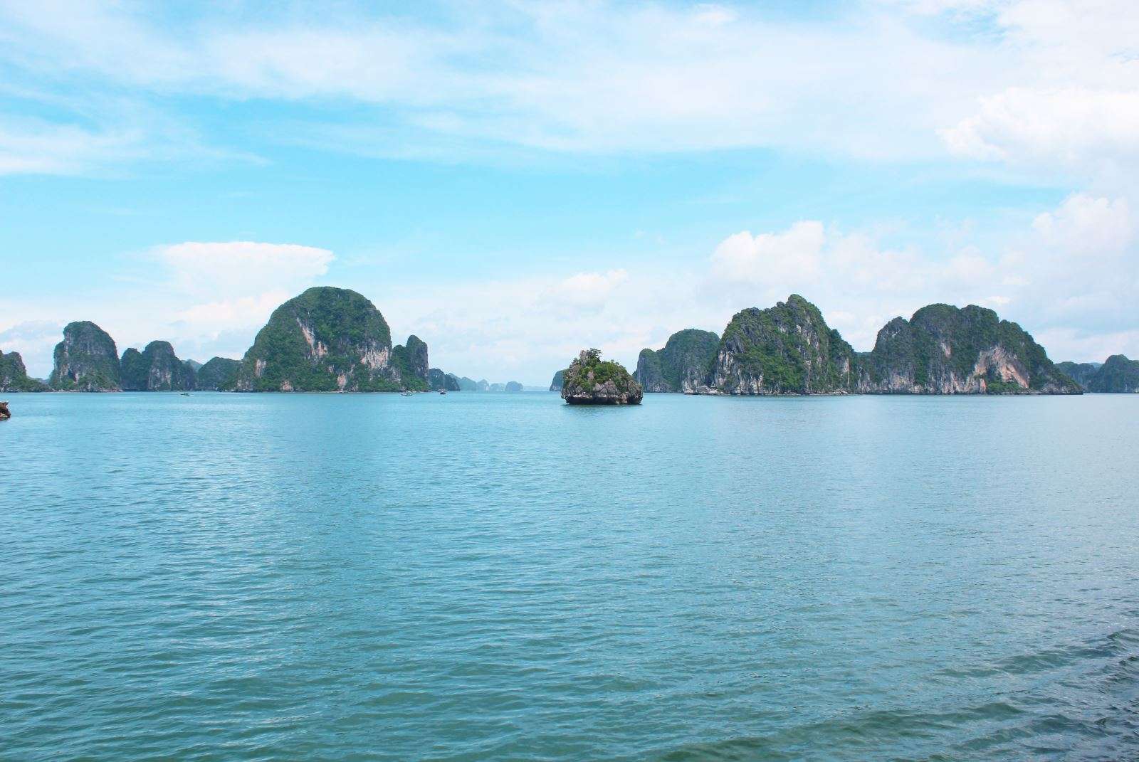 Pains de sucre de la Baie d'Halong 