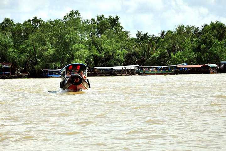 Tour in the Mekong Delta