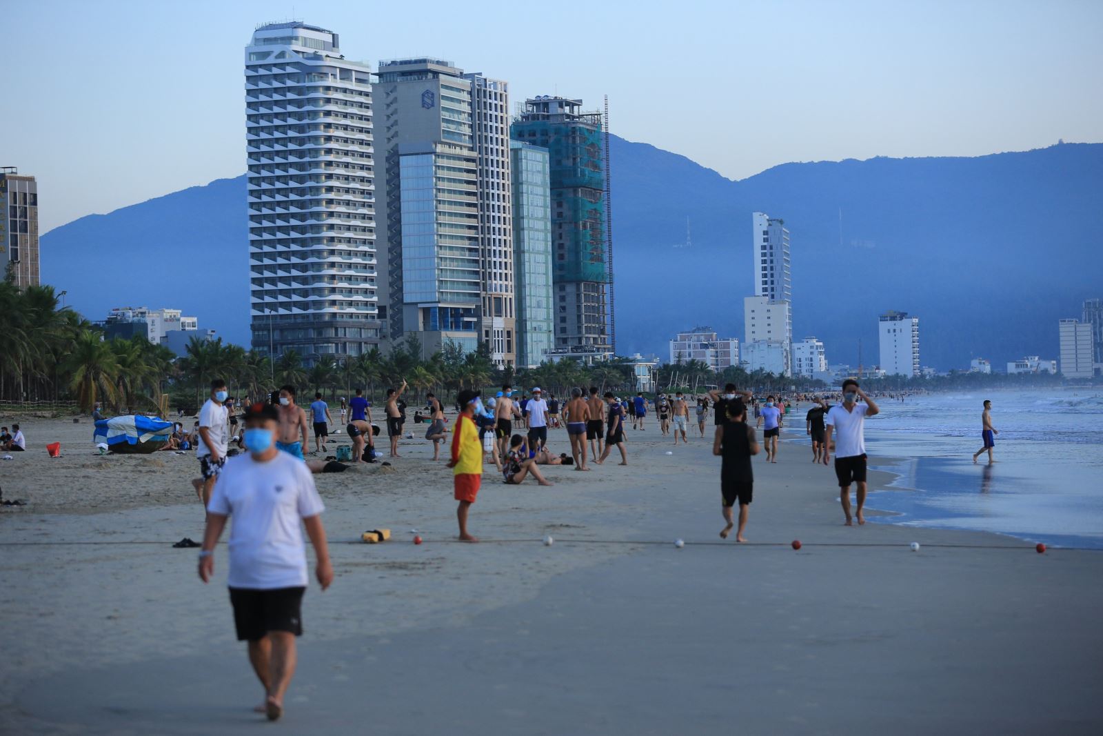 Activities on the beach after lockdown 