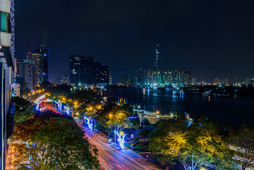 Ho Chi Minh Ville à nuit 