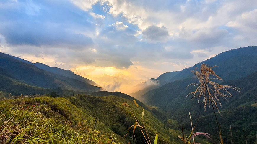 Pu Si Lung mountain