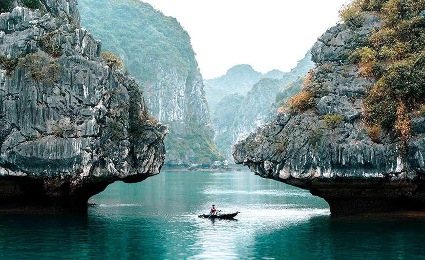 Travel from Norway to Vietnam