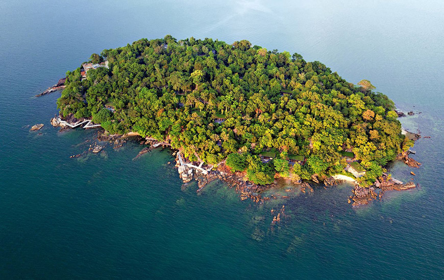 hotel on Krabey Island