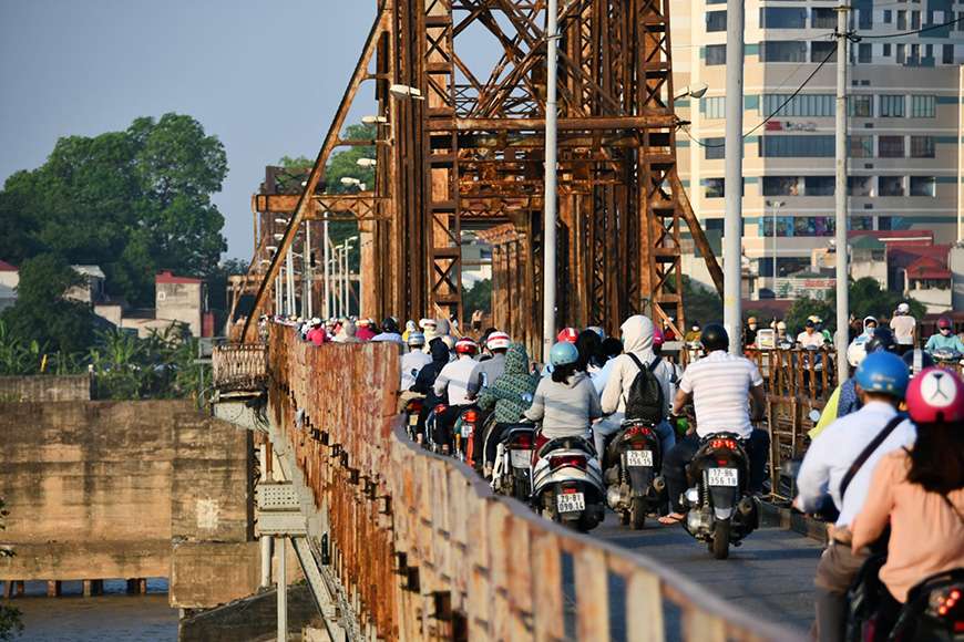 Long Bien Bridge