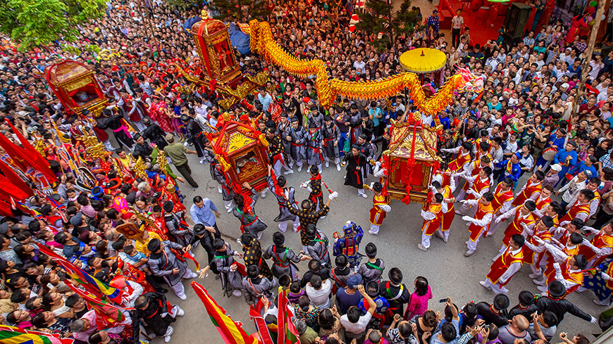 Bustling scene of the Lim festival