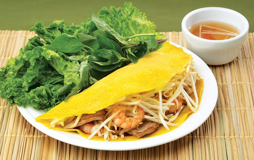 Banh Xeo (pancakes), Chuoi Nep Nuong. Can Tho food and drink