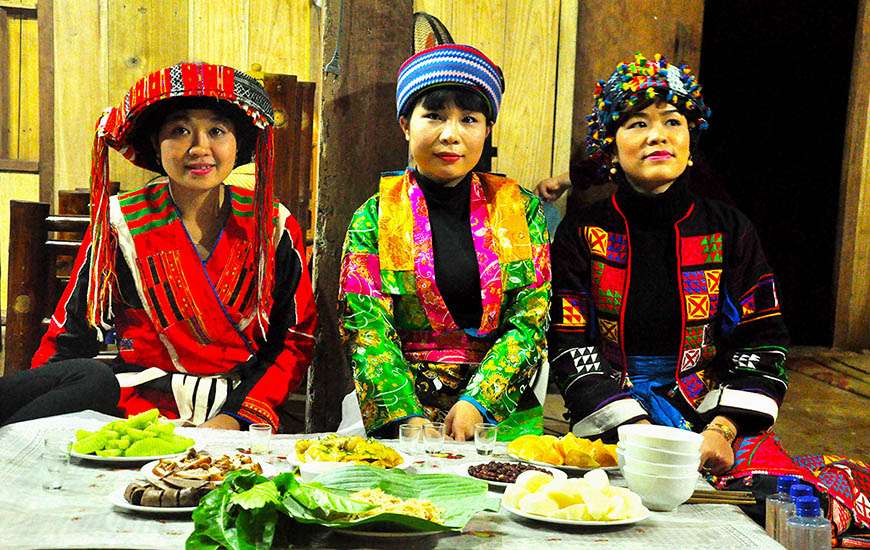 Ethnic girls in Ha Giang on traditional clothes 