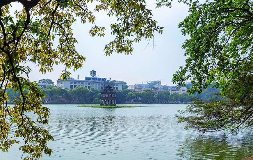 Hoan Kiem Lake