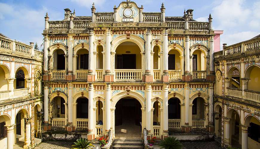 hoang-a-tuong-ancient-palace-sapa