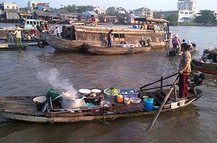 floated market