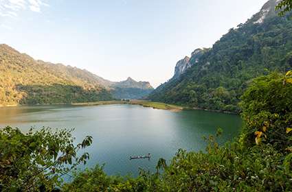 Trip north east Vietnam 6 days 5 nights