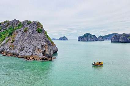 Cat Ba Island - Hanoi