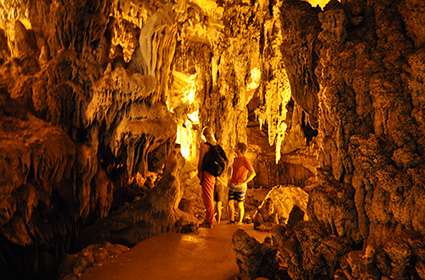 Hua Ma cave