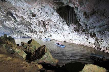 Puong Cave