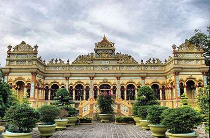 Vinh Trang pagoda