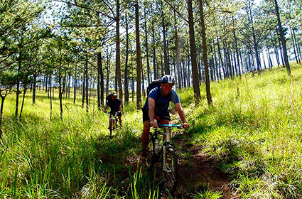 Cycling from Dalat to Nha Trang