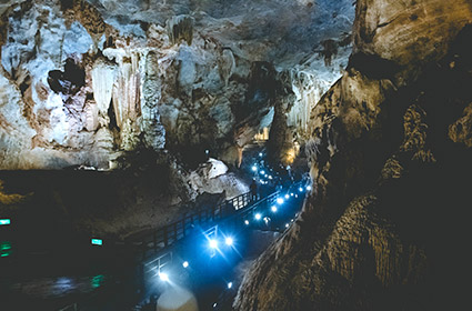 Paradise cave  & Dark cave