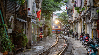 Offbeat Hanoi city tour
